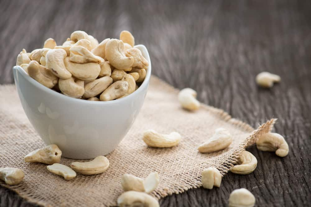 What Happens To Your Body If You Eat Cashews Every Day 